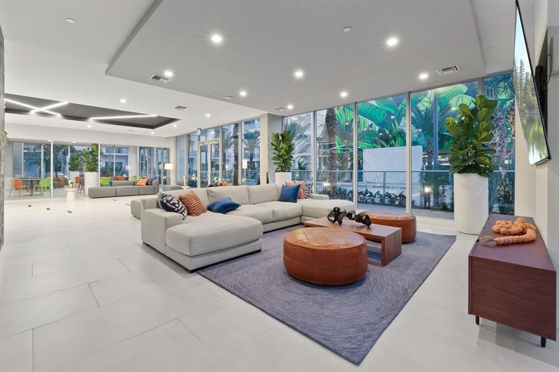 Image 19 of 40 For 120 Compass Way  338