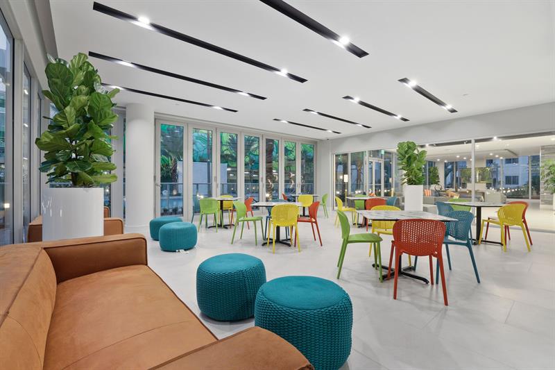 Image 20 of 40 For 120 Compass Way  338