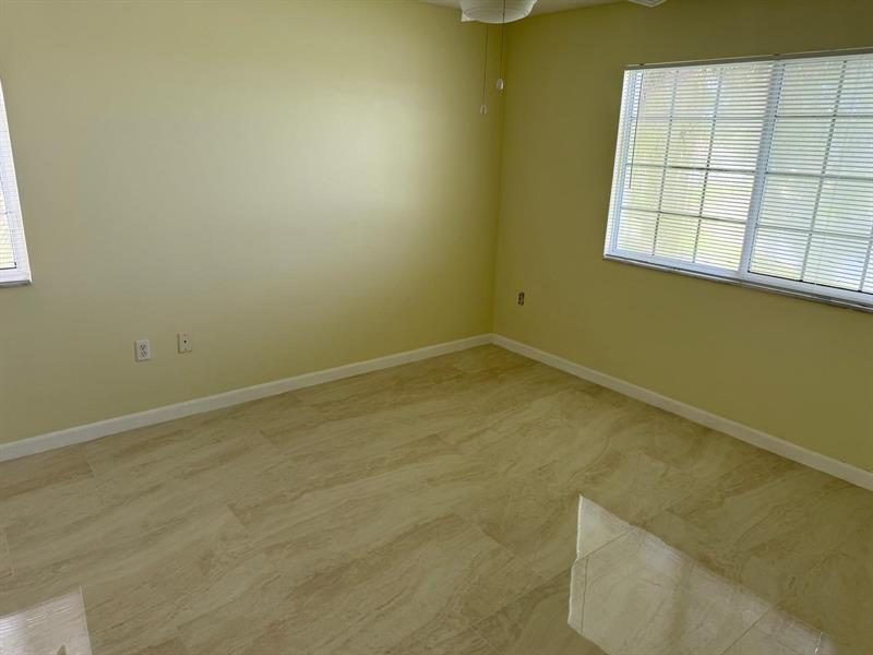 Image 33 of 34 For 5061 Wiles Rd  202