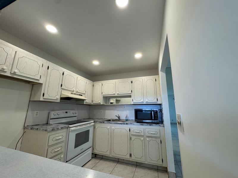Details for 22 Valencia A  22, Delray Beach, FL 33446
