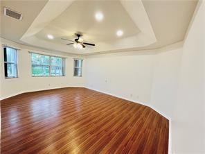 Image 11 of 18 For 11041 Harbour Springs Cir