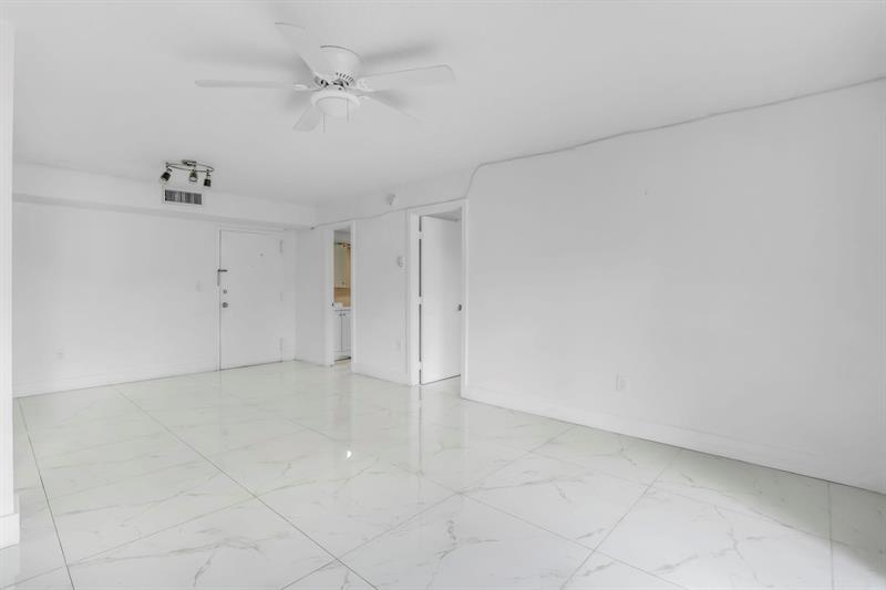 Image 12 of 31 For 4805 7th St  105-15
