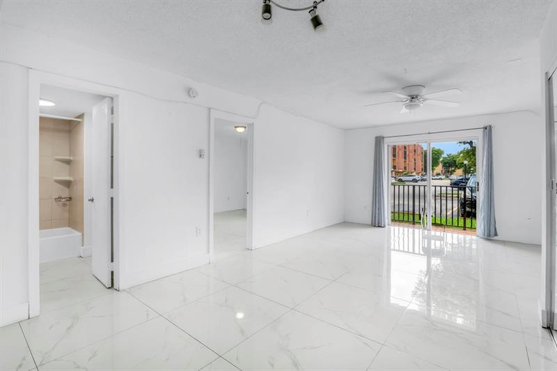 Image 6 of 31 For 4805 7th St  105-15