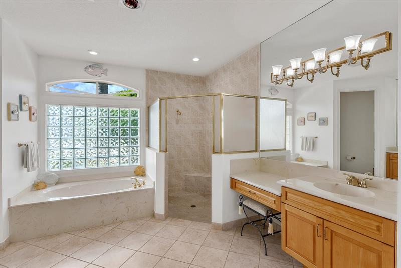 Image 20 of 69 For 6713 Arno Way