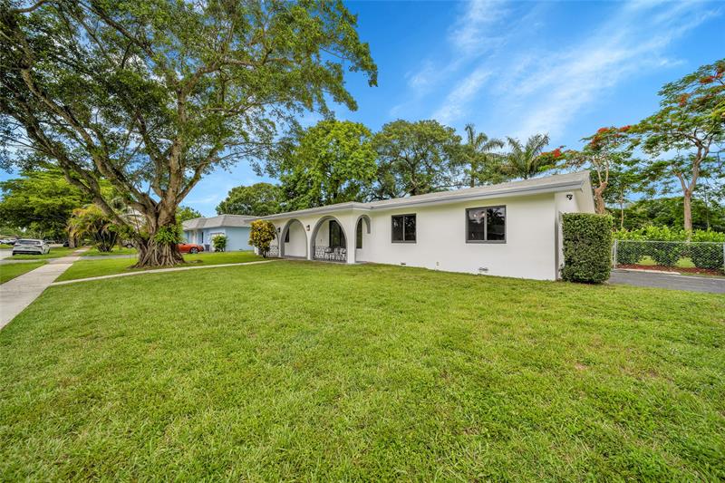 Image 33 of 39 For 7301 13th Ct