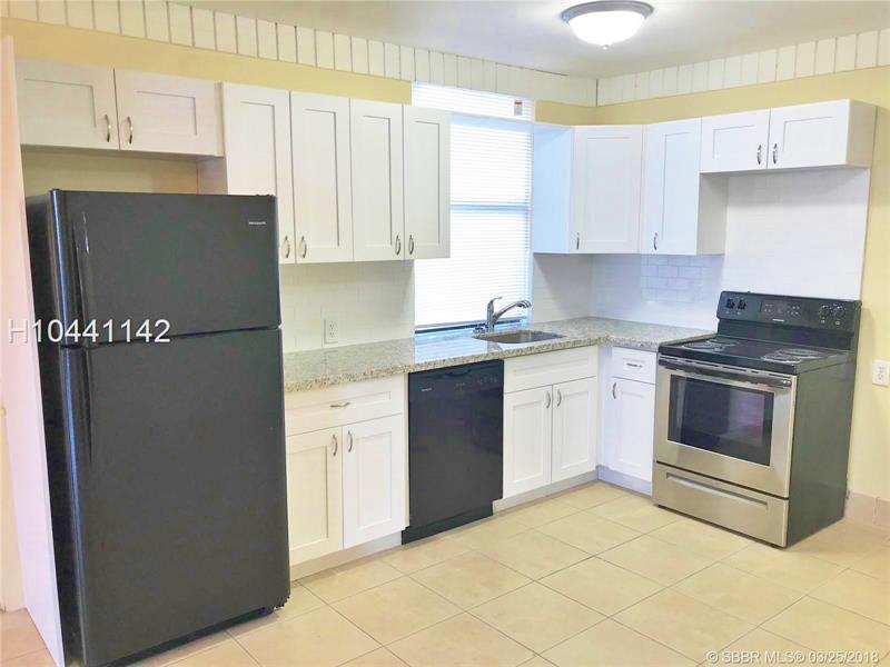 Image 3 of 11 For 1521 59th Ter  D
