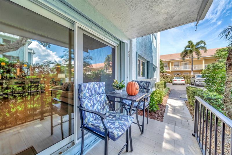 Image 9 of 36 For 3000 5th Ter  109-a