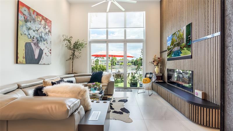 Image 17 of 66 For 21205 38th Ave  66