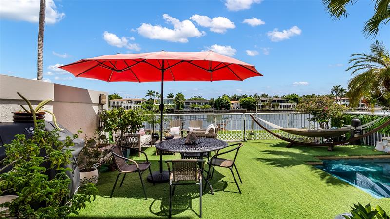 Image 23 of 66 For 21205 38th Ave  66