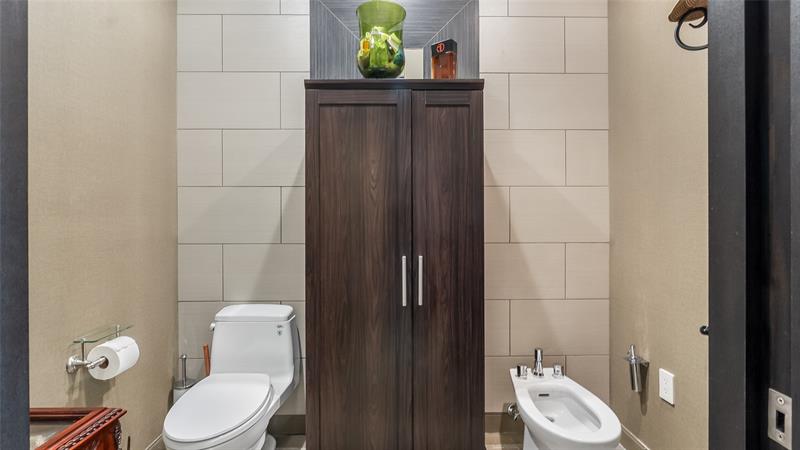 Image 46 of 66 For 21205 38th Ave  66