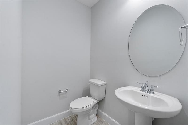 Image 22 of 55 For 5217 Liberty Ln