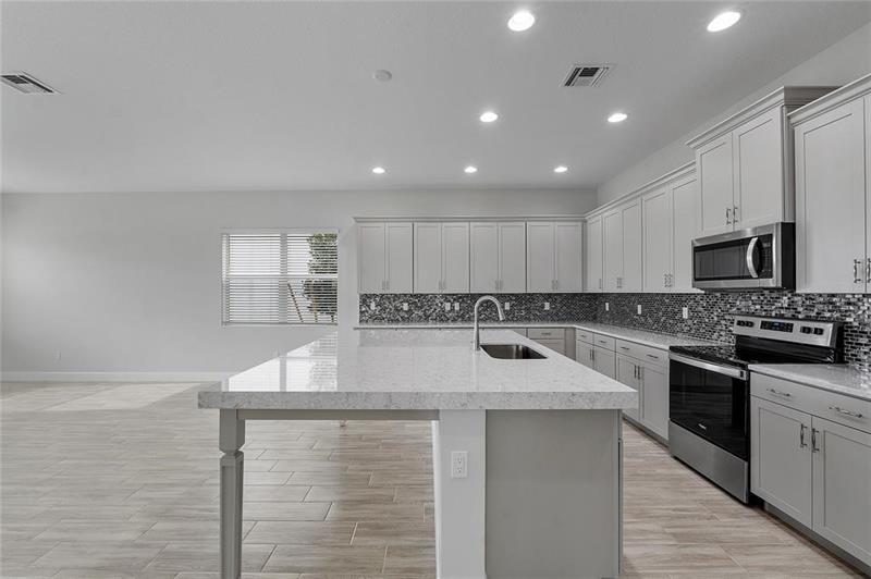 Image 7 of 55 For 5217 Liberty Ln