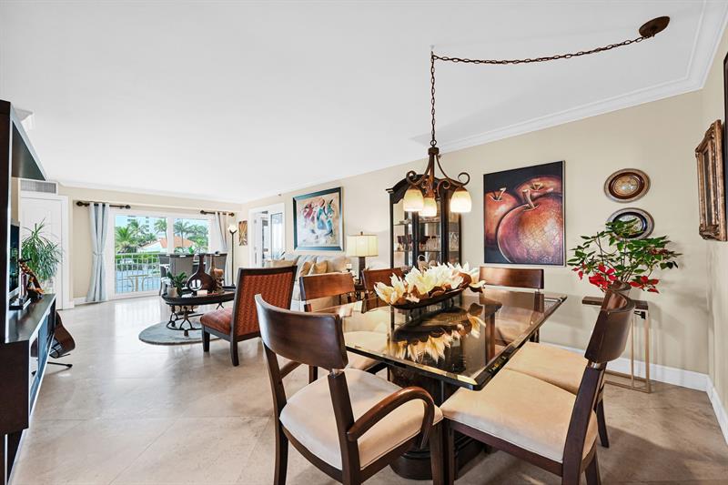 Image 34 of 59 For 3301 Ocean Blvd.  109