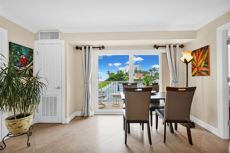 Image 42 of 59 For 3301 Ocean Blvd.  109