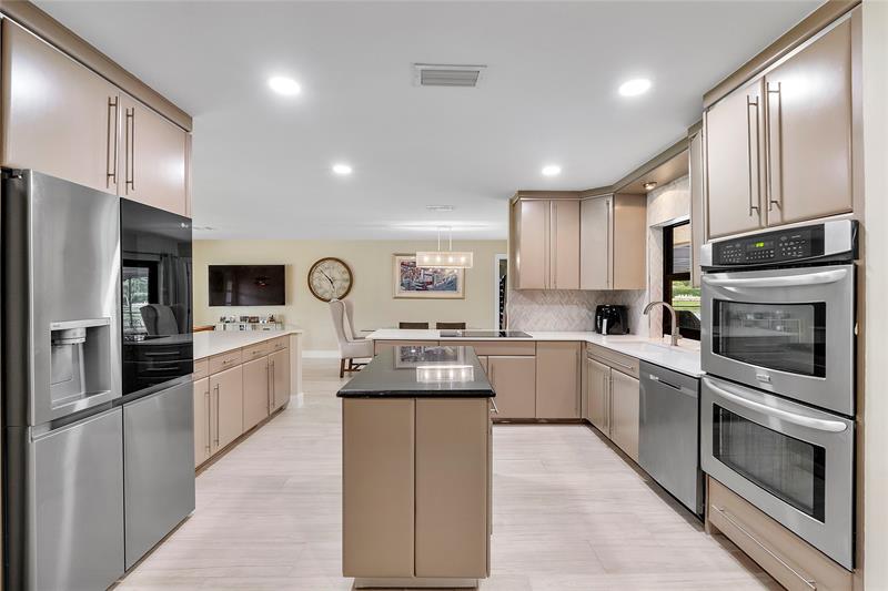 Image 7 of 58 For 3199 120th Ave