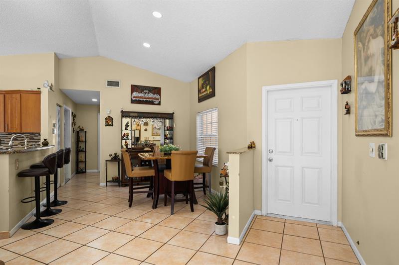 Image 5 of 50 For 681 172nd Ter