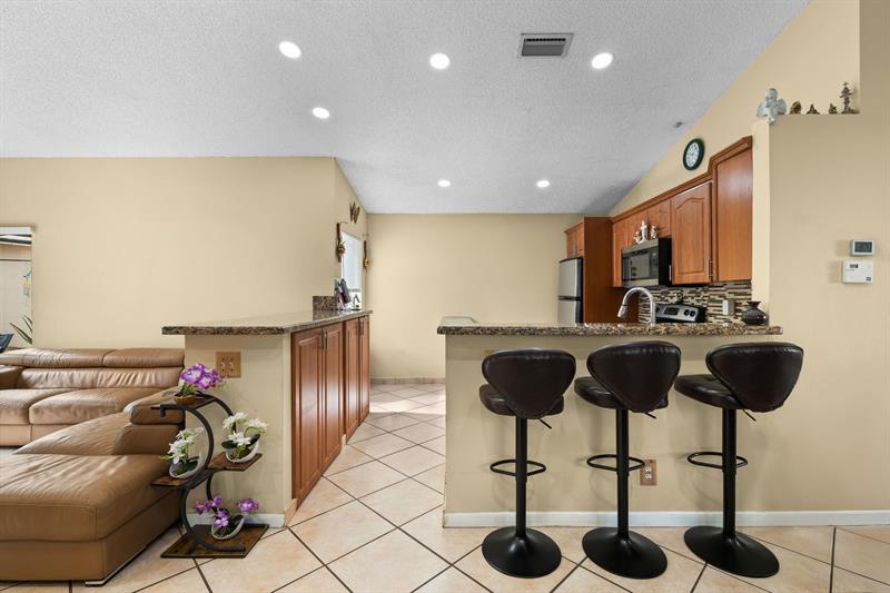 Image 9 of 50 For 681 172nd Ter