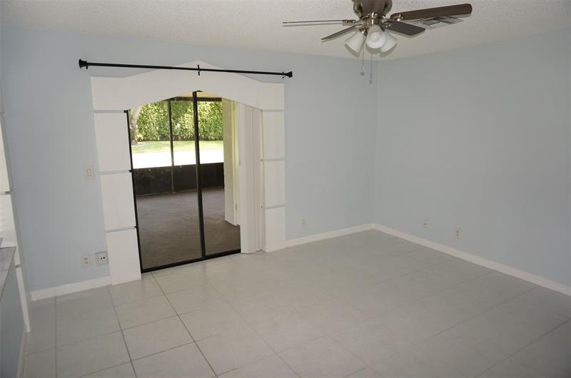 Image 5 of 19 For 5325 Jog Ln  
