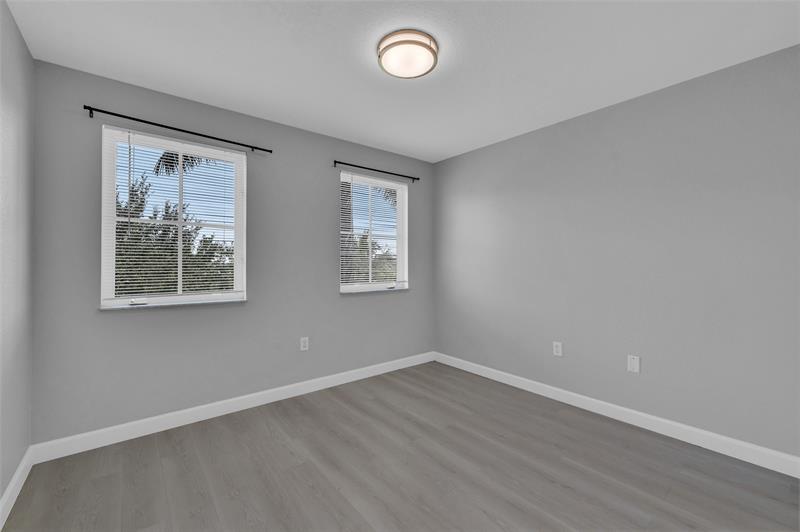Image 12 of 23 For 4361 160th Av  205