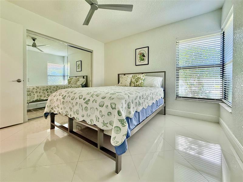 Image 32 of 64 For 10702 Beach Palm Ct  A
