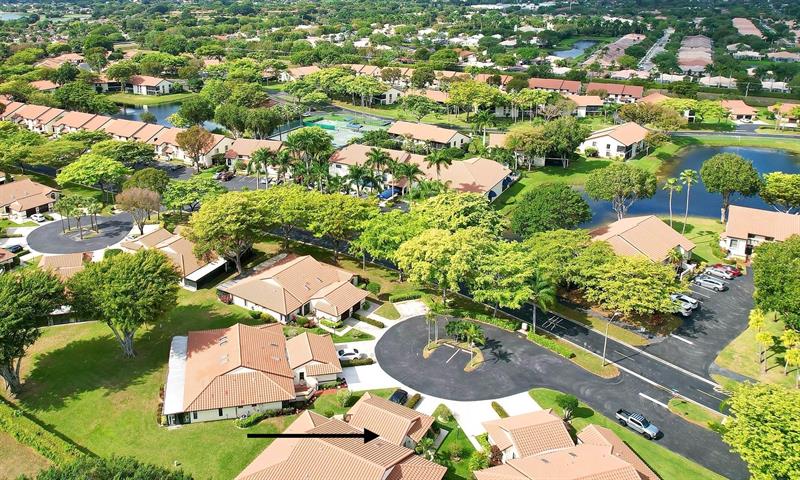 Image 45 of 64 For 10702 Beach Palm Ct  A
