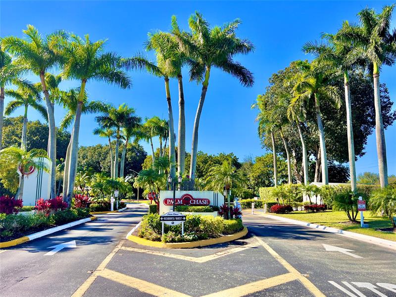 Image 47 of 64 For 10702 Beach Palm Ct  A