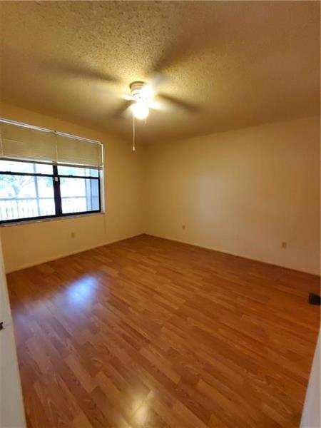Image 12 of 18 For 4381 Mcnab Rd  24