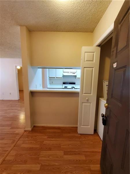 Image 4 of 18 For 4381 Mcnab Rd  24