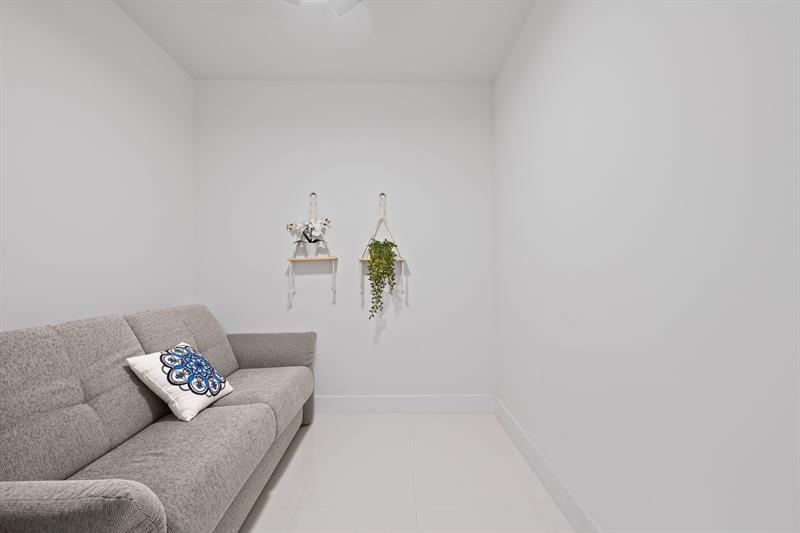 Image 18 of 29 For 2960 207th St  715