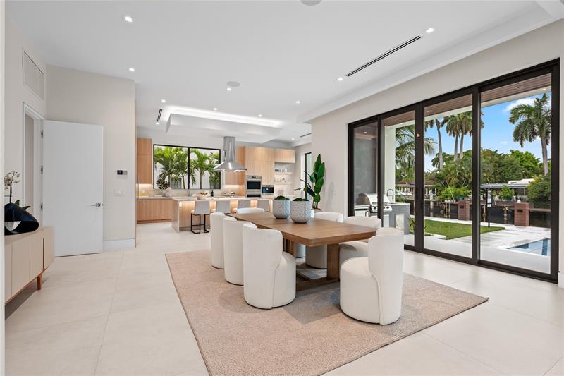 Image 7 of 63 For 2405 Castilla Isle
