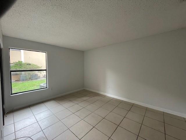 Image 19 of 23 For 2273 80th Ter  2273