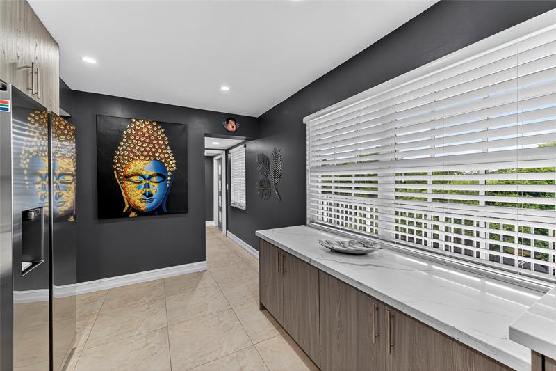 Image 12 of 61 For 802 Cypress Grove Ln  503