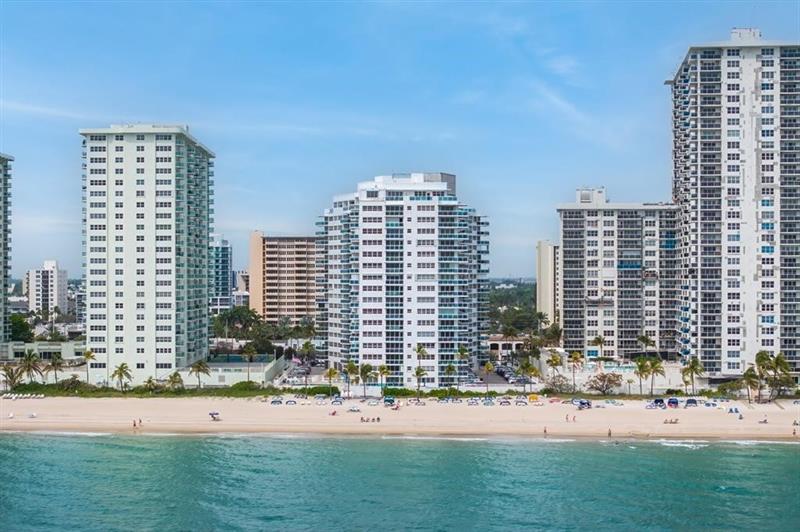 Image 16 of 28 For 3430 Galt Ocean Mile  Ph3