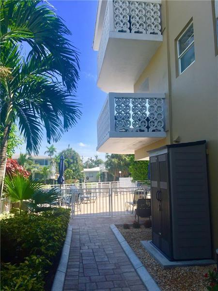 Image 16 of 29 For 3220 Bayview Dr  102