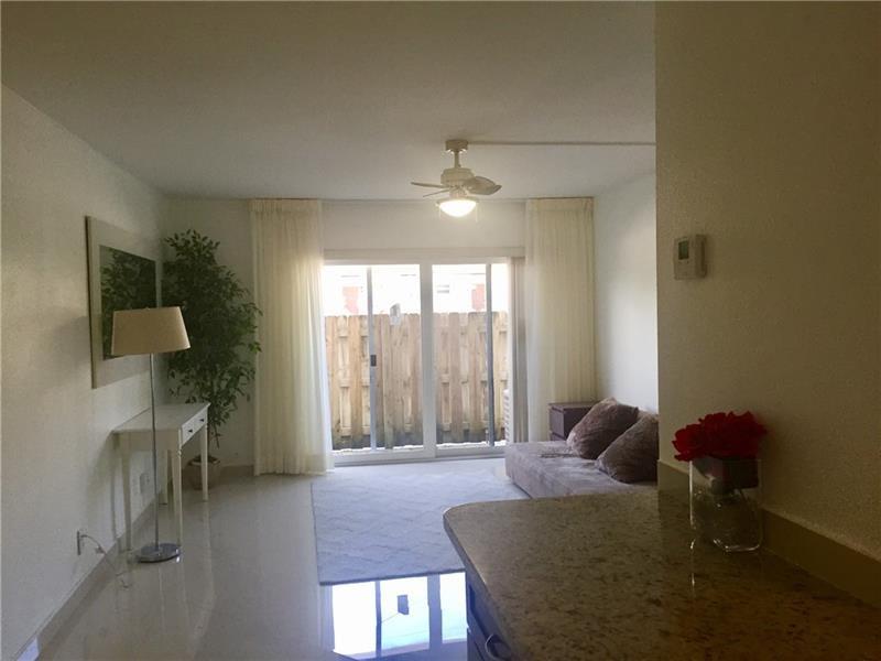 Image 6 of 29 For 3220 Bayview Dr  102