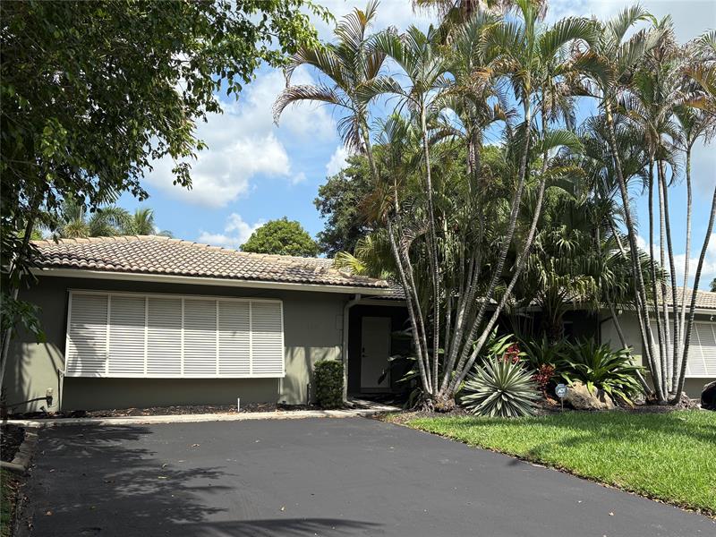 Image 3 of 10 For 1609 5th Ave