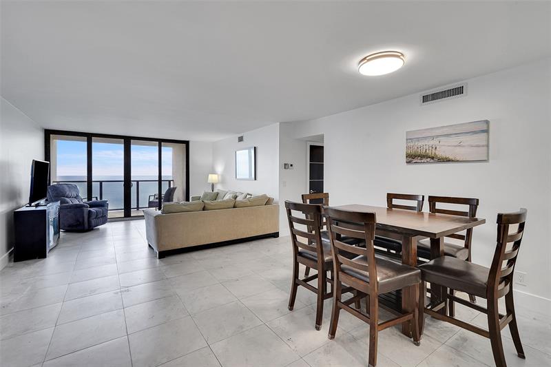 Image 13 of 58 For 2301 Ocean Dr  1701
