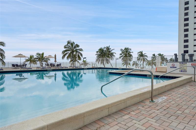 Image 42 of 58 For 2301 Ocean Dr  1701