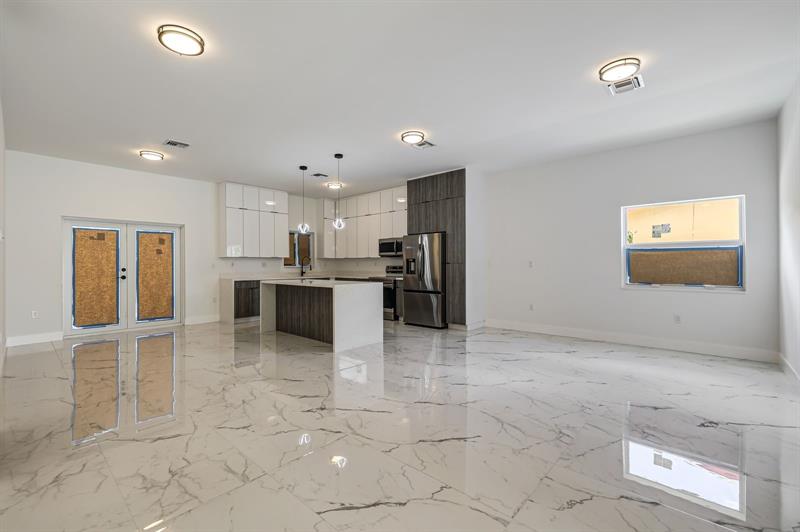 Image 42 of 43 For 2861 8th Ct  