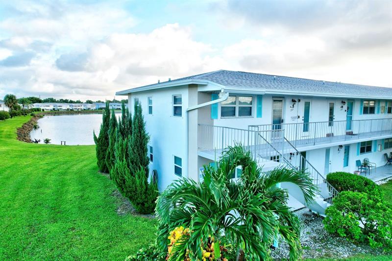 Image 13 of 26 For 1801 Ocean Dr  201