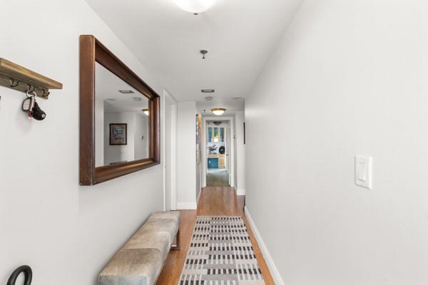 Image 5 of 39 For 2300 33rd Ave  602