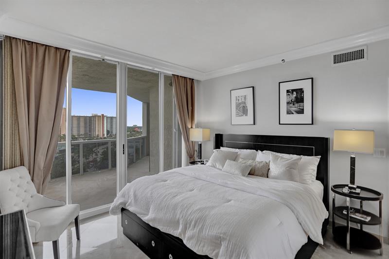 Image 20 of 40 For 3100 Ocean Blvd  808