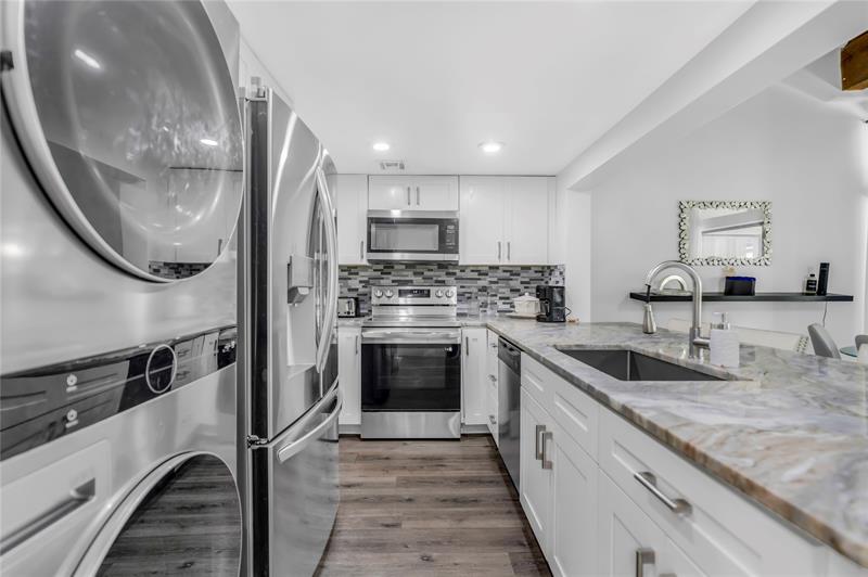 Image 11 of 33 For 3706 77th Ave  3706