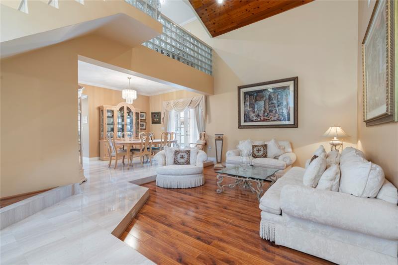 Image 22 of 41 For 8235 164th St
