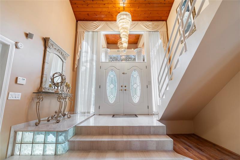 Image 23 of 41 For 8235 164th St