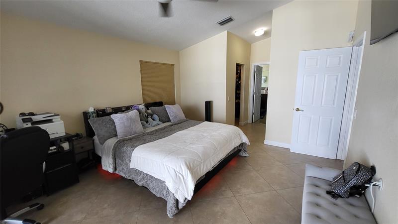 Image 27 of 59 For 4797 7th Pl  