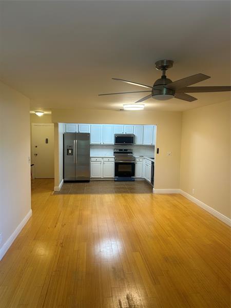 Image 9 of 11 For 4116 88th Ave  202