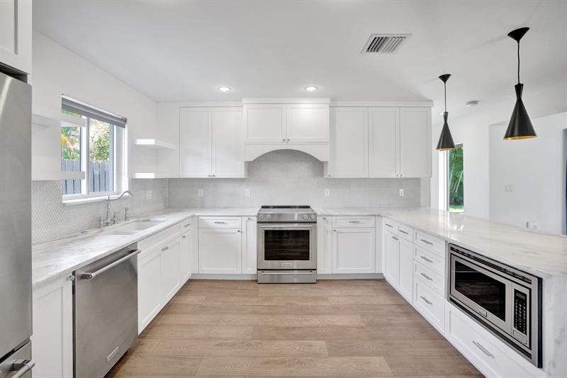 Image 6 of 42 For 2141 62nd Ct