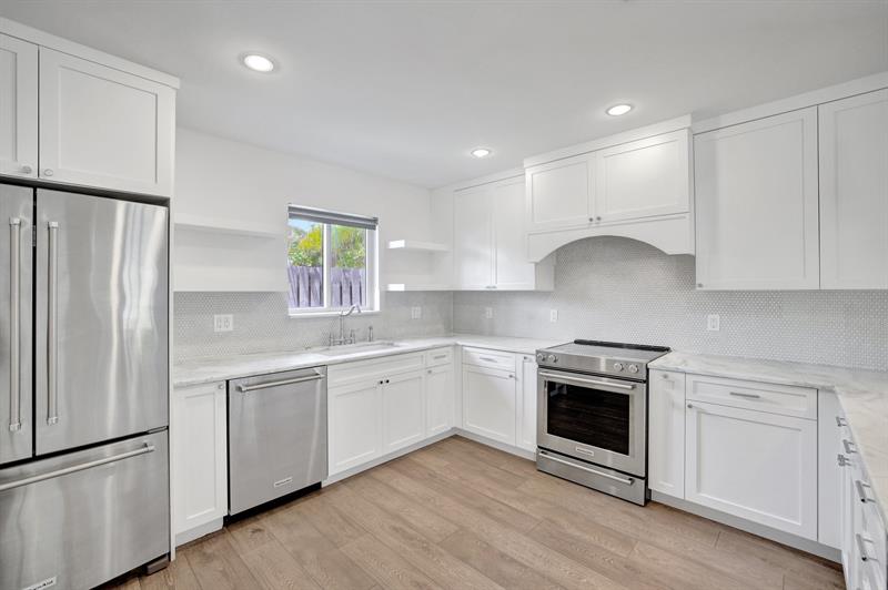 Image 9 of 42 For 2141 62nd Ct