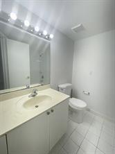 Image 12 of 14 For 4205 University Dr  311
